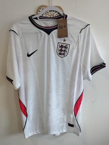 England soccer jersey - jersey, xl