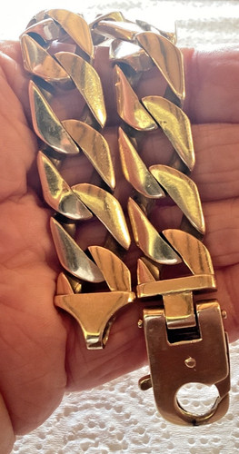 Heavy 9ct yellow - heavy,