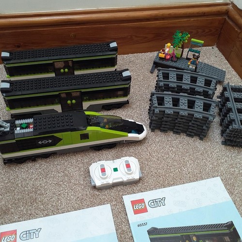 Lego train 60337 express - train,