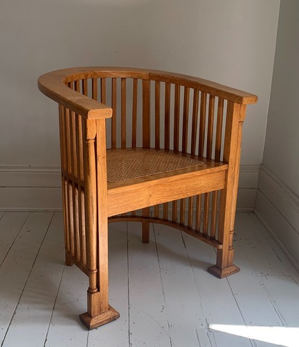 Arts craft style wooden - style,