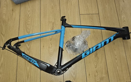 Giant fathom mountain - fathom, bike