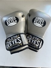 Cleto Reyes Leather, Silver Sparring Boxing Gloves (Large) – Barely Used