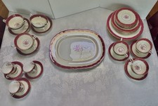 AYNSLEY CHINACRAFT 7610 MAROON LAURELS DINNER SET For 6 People