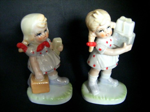Kitsch figurines pair - figurines,