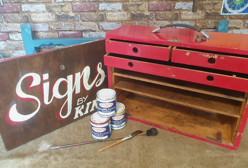 Old vintage signwriters - old,