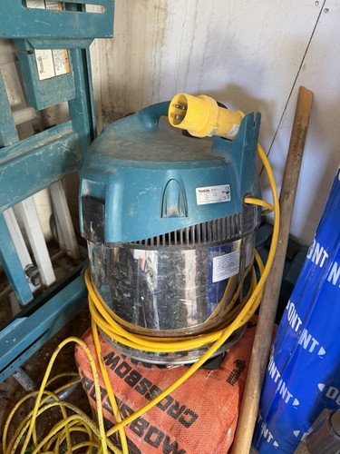 Makita vc4210m 110v vacuum - makita,
