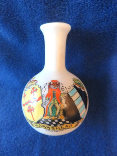 Swan crested china small - china, slim
