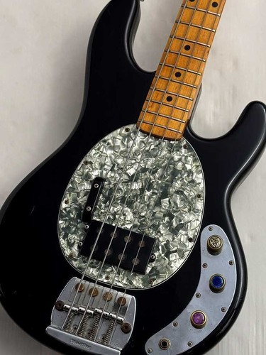 Music man 1982 - 1982, stingray