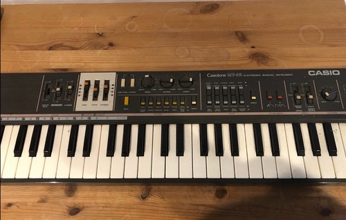 Casio casiotone 68 - casio,