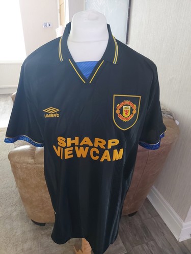 Man utd retro - retro, football