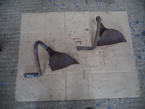 Skimmers and arms from - , a
