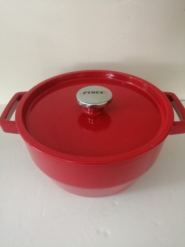 Pyrex red cast iron enamelled