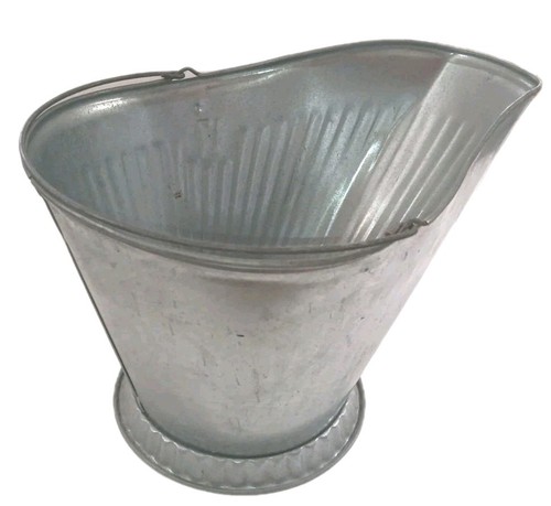 Galvanized coal scuttle ash - /,