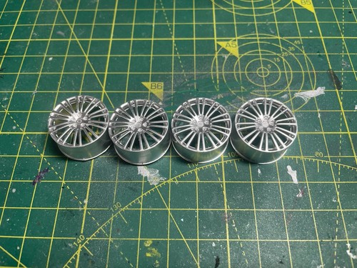 Scale volkswagen golf - 1/24,