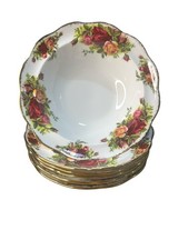 Royal Albert Old Country Roses