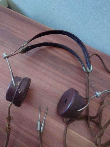 Vintage bth bakelite - bth,