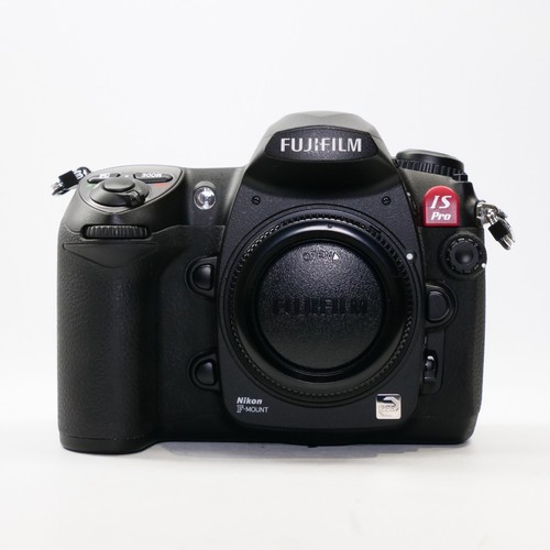 Fujifilm finepix pro 3mp - is,