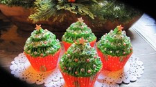 ARTIFICIAL FAKE CHRISTMAS TREE CUPCAKES DECORATION DISPLAY SHOP TV FILM PROP