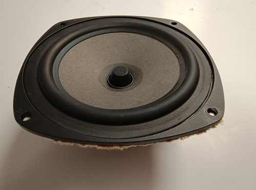 Rega rr125 rx3 - rx3, side