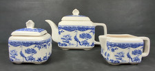 WADE ~ Teapot, Sugar Bowl and