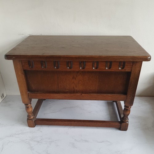 Vtg oak storage - vtg,