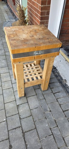 Wooden butchers block chopping - wooden,
