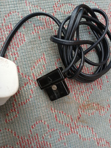 Bush dac 90a - original, mains