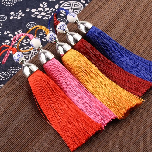 Silk tassel 24cm with - loop, for