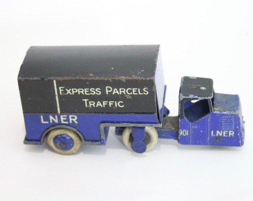 Dinky toys pre war - war, lner