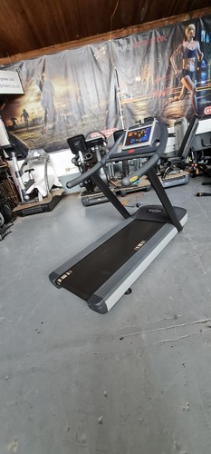 Technogym treadmill excite - ,