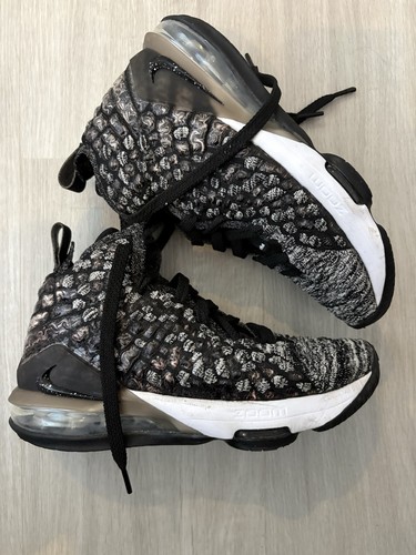 Nike lebron xvii - lebron,