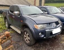 Mitsubishi l200 double cab BREAKING
