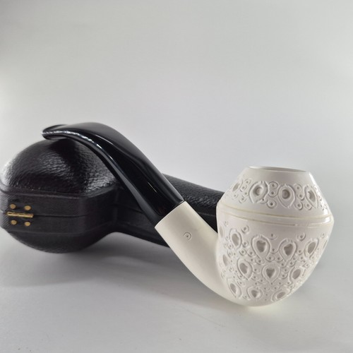 Ornate bulldog meerschaum pipe - ornate,