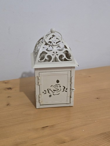 Cream ornate shabby chic - cream,