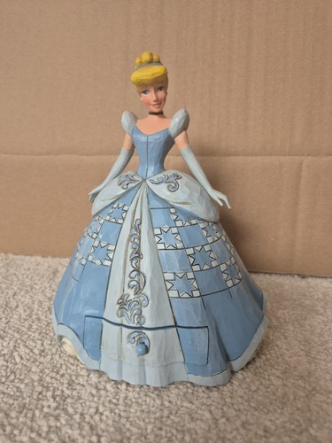 Disney traditions showcase - disney,