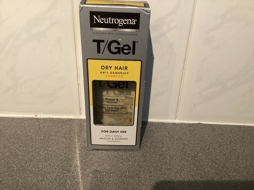 Neutrogena gel shampoo - neutrogena,