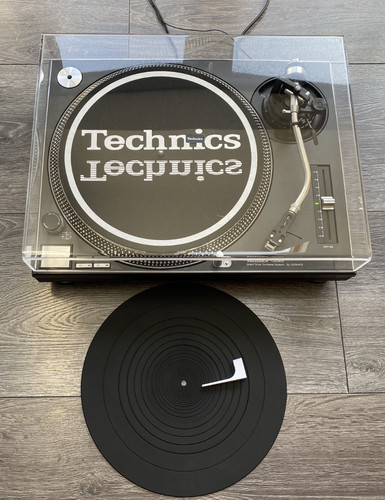 Technics 1210 mk2 - mk2, turntable