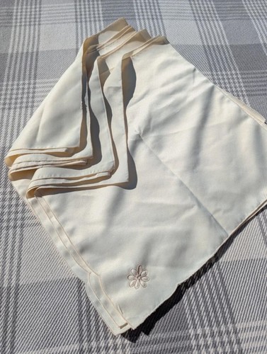 Flower embroidered cream - flower, satin