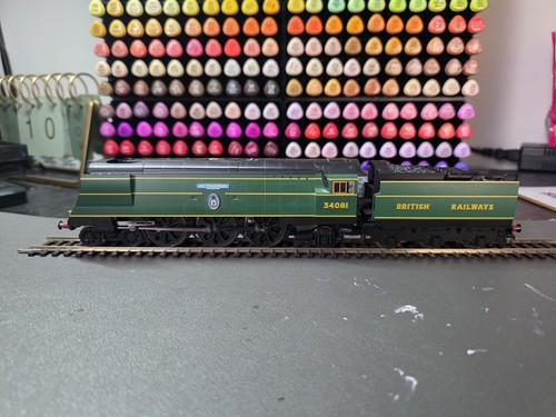 Hornby r2220 gauge br - hornby,