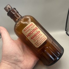 VICTORIAN EXETER CHEMIST 20 OUNCE POISON BOTTLE VARIANT WITH ORIGINAL LABEL