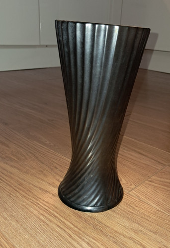 Grey ceramic dartmouth pottery - grey,