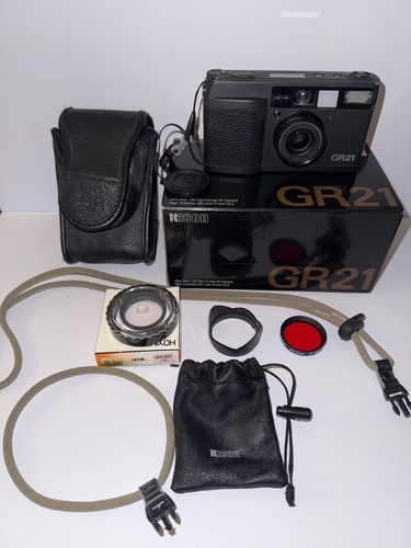 Ricoh 35mm film camera - ricoh, gr
