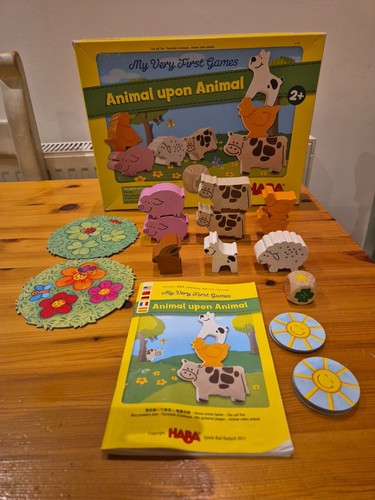 Animal upon wooden - upon,