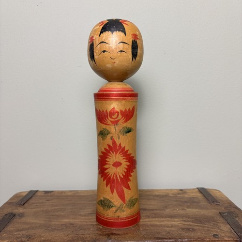 5cm japanese kokeshi - doll,