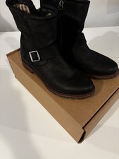 Ladies Black Ariat Boots