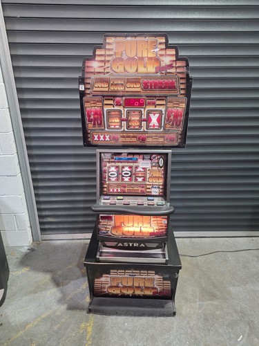 Pure gold arcade gaming - gold,