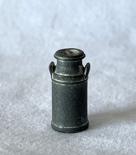 Small milk churn vintage metal - small,