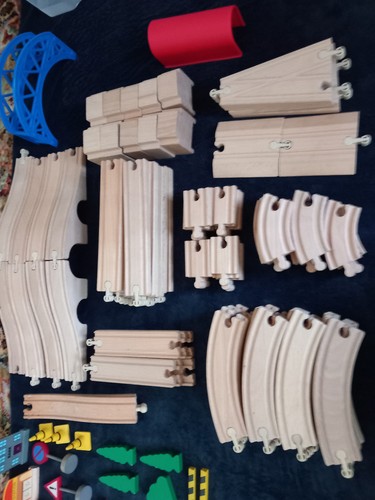 Wooden train set - wooden,