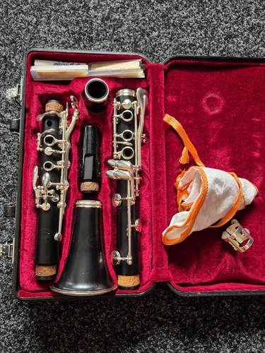 Jupiter flat clarinet with - jupiter, b