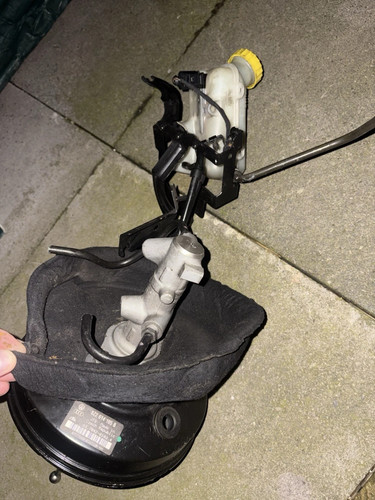 Audi genuine brake servo - a2,